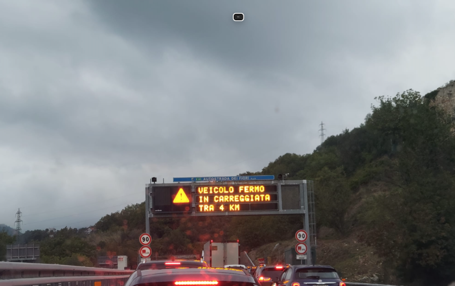 Rientro Da Incubo Per Il Ponte Di Ognissanti Dalla Liguria. Lunghe Code ...