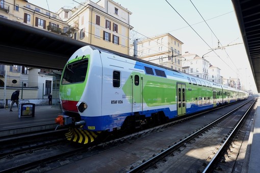 Treni: nel 2024 entreranno in servizio 45 nuovi convogli. Presentato anche il piano di riammodernamento di 34 Taf