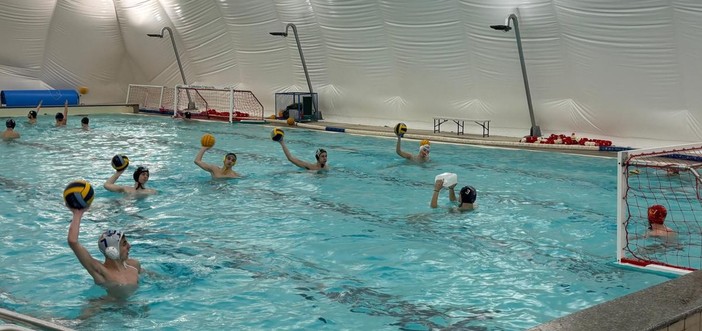 Pallanuoto, due vittorie e una sconfitta per le squadre dell'H2Sport Vigevano