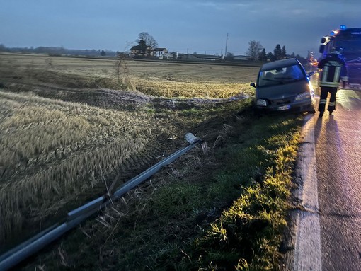 San Giorgio: esce di strada con l'auto e sfonda il guardrail, ferita una 68enne