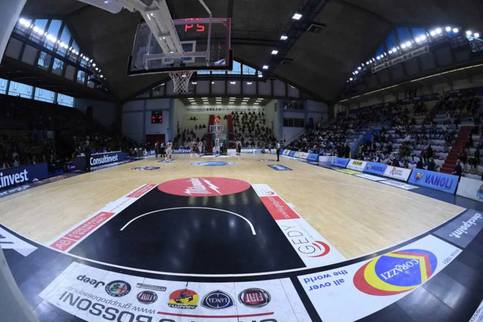 Basket serie A2, informazioni sull'acquisto dei biglietti per la trasferta di Cremona di domenica 19 gennaio