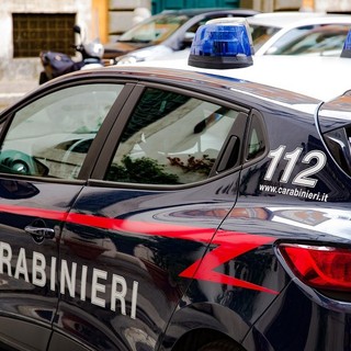 Sangue alla stazione di Melegnano, 22enne in gravi condizioni con ferite al torace e alla schiena