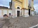 Zeme: con l'auto si schianta contro il muro della chiesa parrocchiale