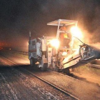 Lavori di asfaltatura sull'Autolaghi, chiuso per tre notti il ramo di immissione sulla A9