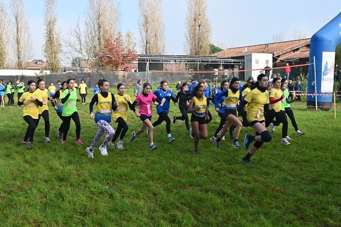 Corsa campestre a Gravellona Lomellina un grande successo organizzativo e di partecipanti