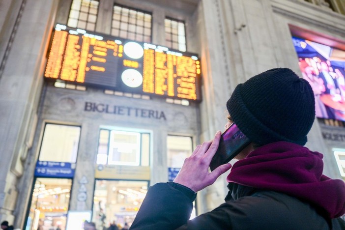 Sciopero dei treni tra sabato e domenica: orari, ritardi e cancellazioni