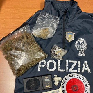 Pavia: sorpreso dalla polizia mentre spaccia cocaina, arrestato un 40enne