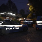 Pavia: controlli al campo nomadi di piazzale Europa, trovate munizioni e sostanze stupefacenti