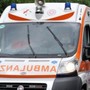 Stradella: si ribalta con l'auto in viale Resistenza, ferito un 80enne