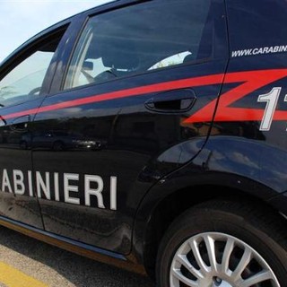 Servizi di controllo per contrastare lo spaccio nelle campagne del Pavese, 48enne sorpreso con un etto di eroina. Scatta la denuncia