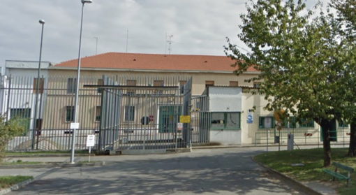 Lite tra detenuti nel carcere di Novara, ferito poliziotto penitenziario