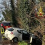 Belgioioso: esce di strada con l'auto alla frazione San Giacomo, soccorso un 49enne. I Vigili del fuoco liberano un cane dalle lamiere dell'auto