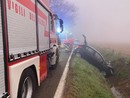 Dorno: scontro tra auto sulla provinciale 19, una finisce in un fosso, soccorsi 2 uomini