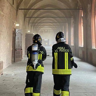 Pavia: scatta l'allarme anti incendio ai musei civici del Castello Visconteo, intervengono i Vigili del fuoco