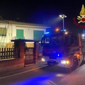 Dorno: incendio in una canna fumaria, Vigili del fuoco in azione sul posto