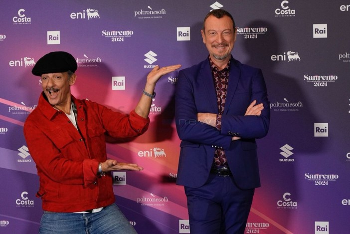 Sanremo 2024, Fiorello all’Ariston per la finale del Festival: “Sarà l’ultima volta sul palco insieme ad Amadeus”