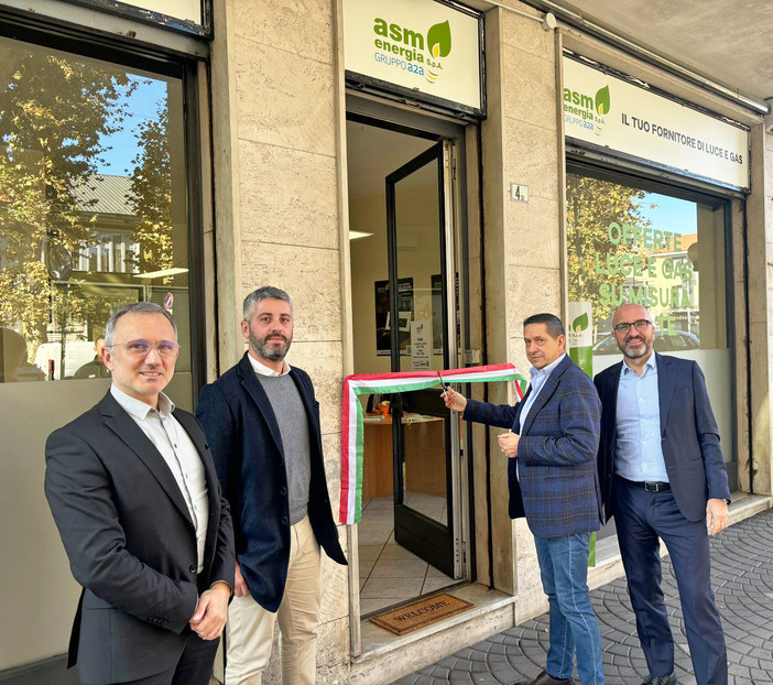 Inaugurato un nuovo Asm Point a Trecate