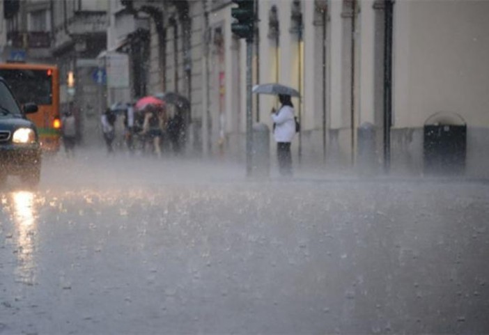 Un nuovo fine settimana di pioggia: allerta gialla nel novarese