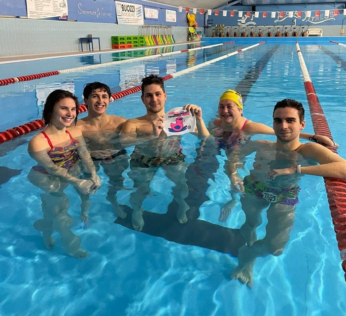 Nuoto, pioggia di medaglie per i nuotatori master dell'H2Sport Vigevano a Novara