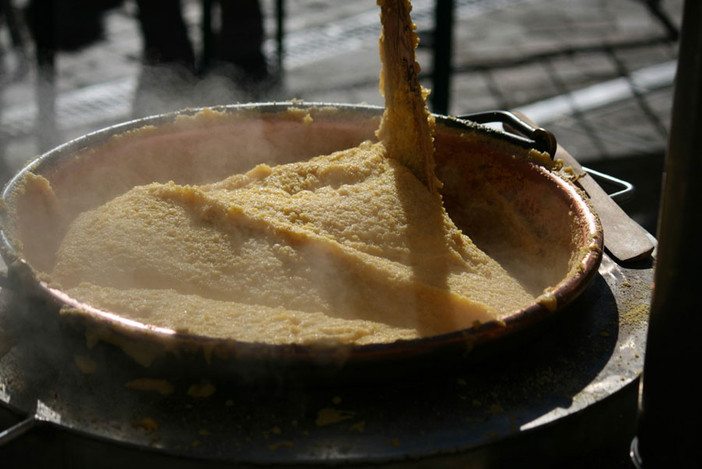 Trecate: domani la ventesima edizione della “Sagra della Polenta”