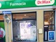 Robecco: vandali nella notte spaccano la vetrina della farmacia di via San Giovanni