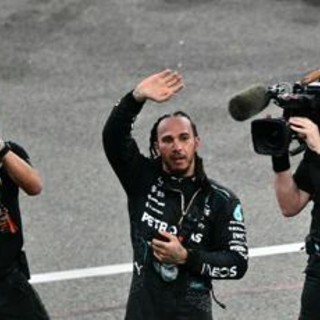 Hamilton addio alla Mercedes, inizia era Ferrari