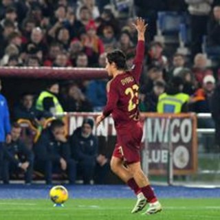 Roma-Lazio, Dybala e lo sfottò a fine partita - Video