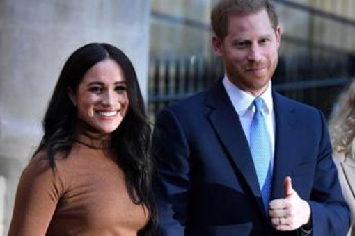 Alleato di Trump all'attacco di Harry e Meghan: &quot;Titoli reali usati per critiche politiche&quot;