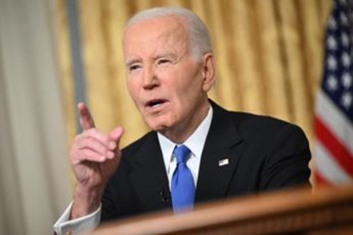 Usa, Biden avverte: &quot;Un'oligarchia sta prendendo il potere&quot;