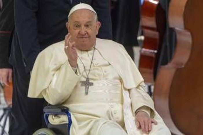 Papa Francesco, gli psicologi: &quot;Nell'audio fragilità del corpo e forza dello spirito&quot;