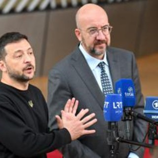 Ucraina, Zelensky oggi a Bruxelles: &quot;Nostro piano è rafforzarci&quot;