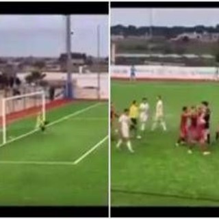 Incredibile in Puglia: segna su rigore ma rete è bucata, niente gol - Video